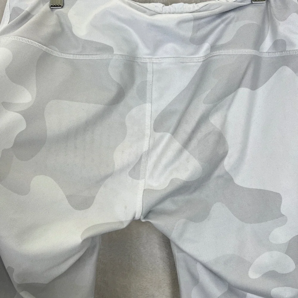 Alo Yoga Womens Camo High Waist Airbrush Leggings Grey White Size L Active *Read